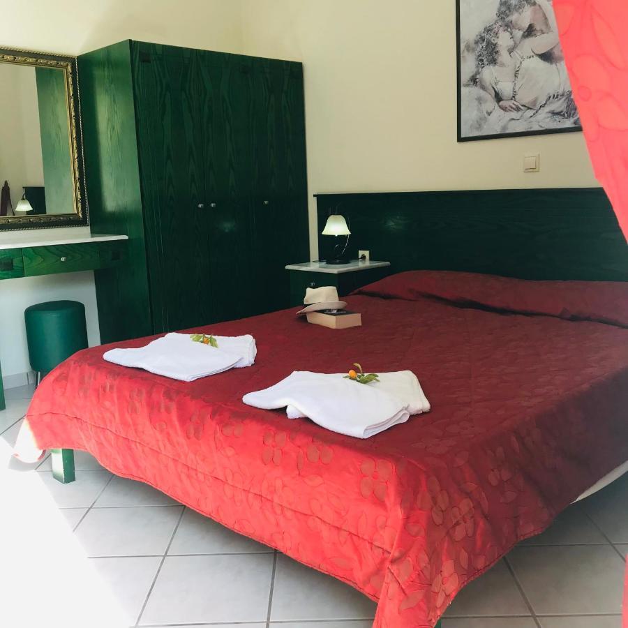 L'Eremo Luxury Studio Roda  Ngoại thất bức ảnh